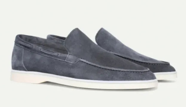 Noir Classic Loafer