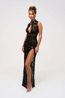 Mira - Feminines Spitzenkleid mit Schlitz