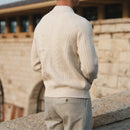 Noir Tradition – Klassischer Strickpullover