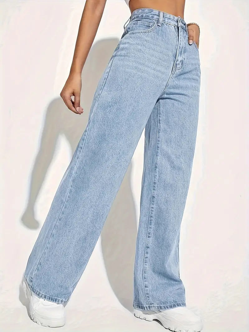 Essential High - Waist Jeans