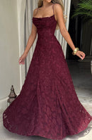 Rosalie – Zartes Maxikleid mit Spitzendetail